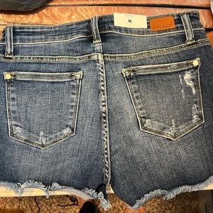 Mid rise denim shorts. Judy Blue brand